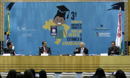 Seminário de combate ao trabalho infantil discute os desafios e o estímulo à aprendizagem